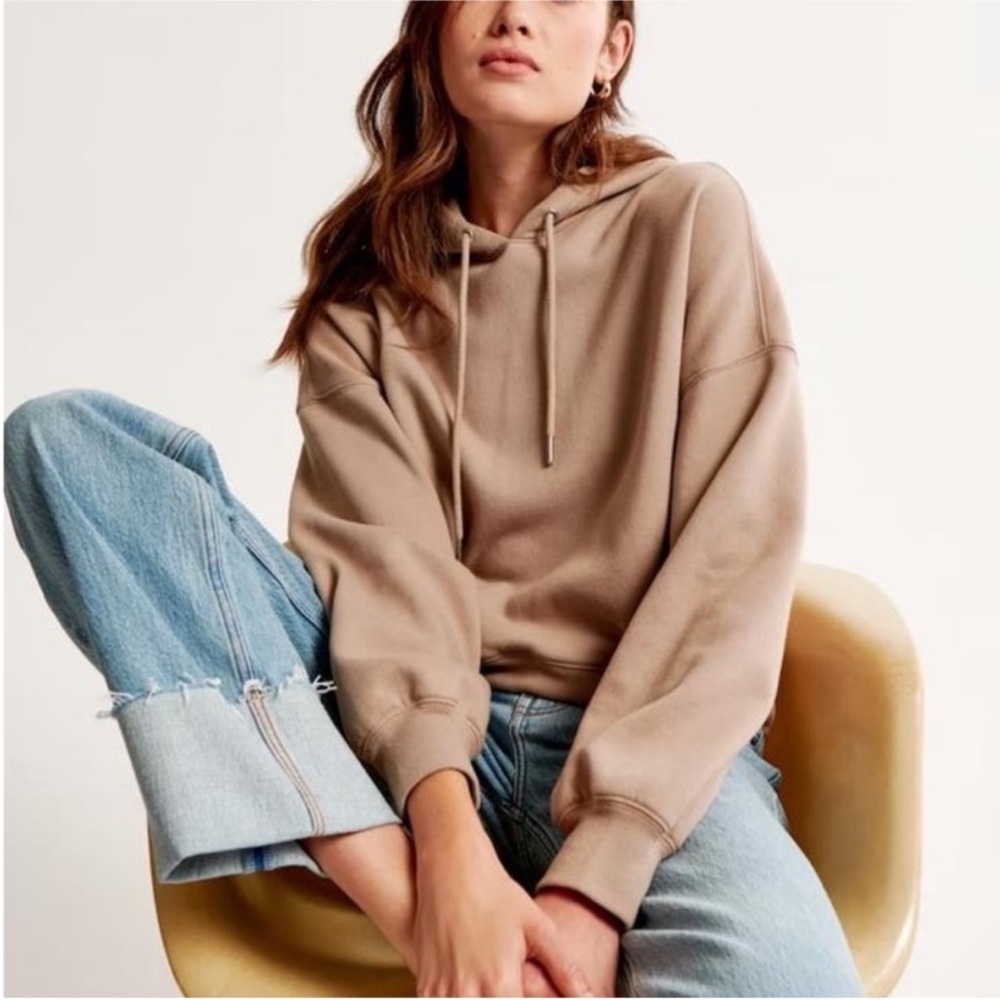 Abercrombie & Fitch Soft A&F Collection Cropped Hoodie Sweatshirt Tan